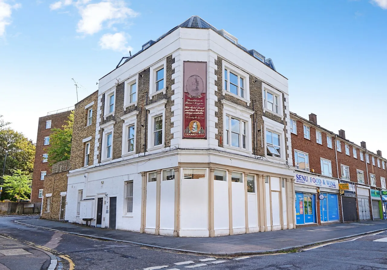 2 bed flat for sale, Campshill Road, London, SE13