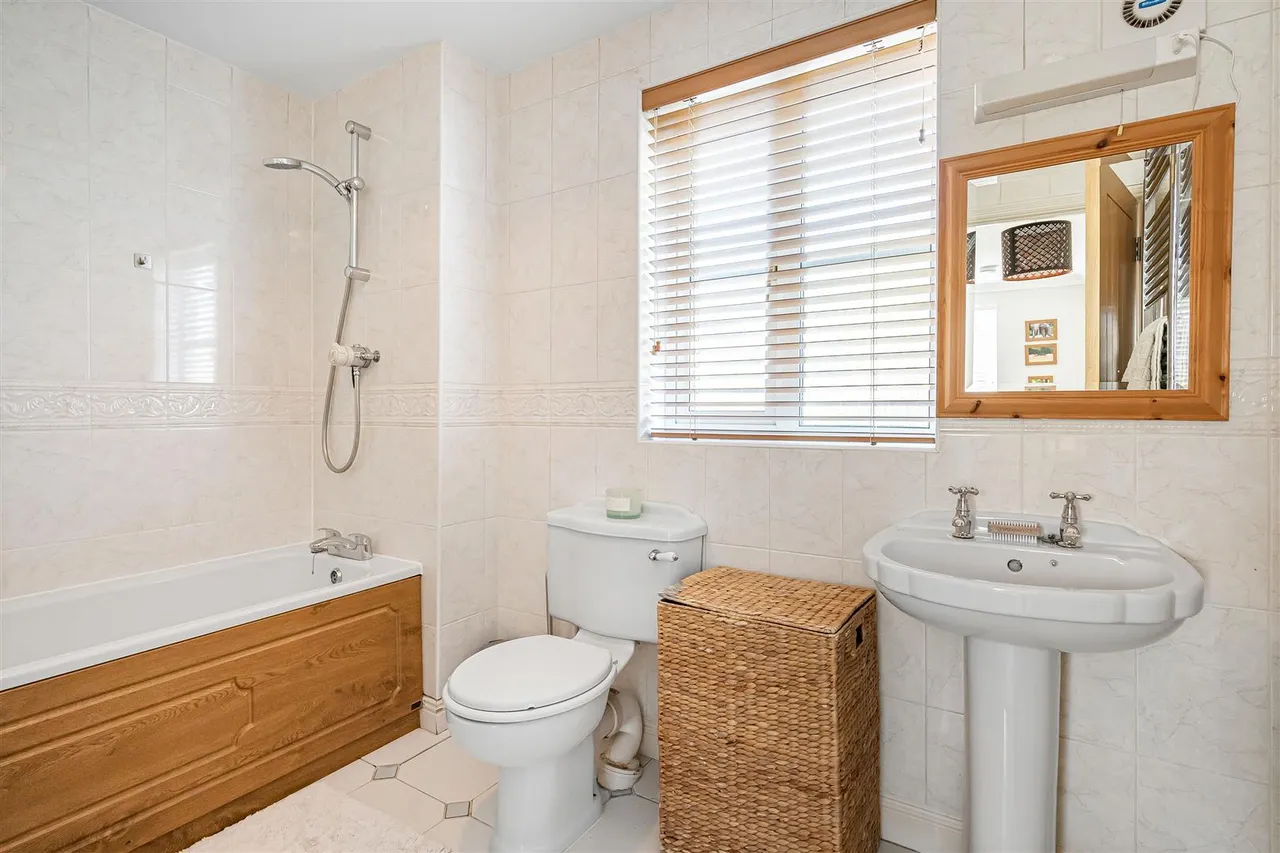 The Buntings, Bicester, photo 29