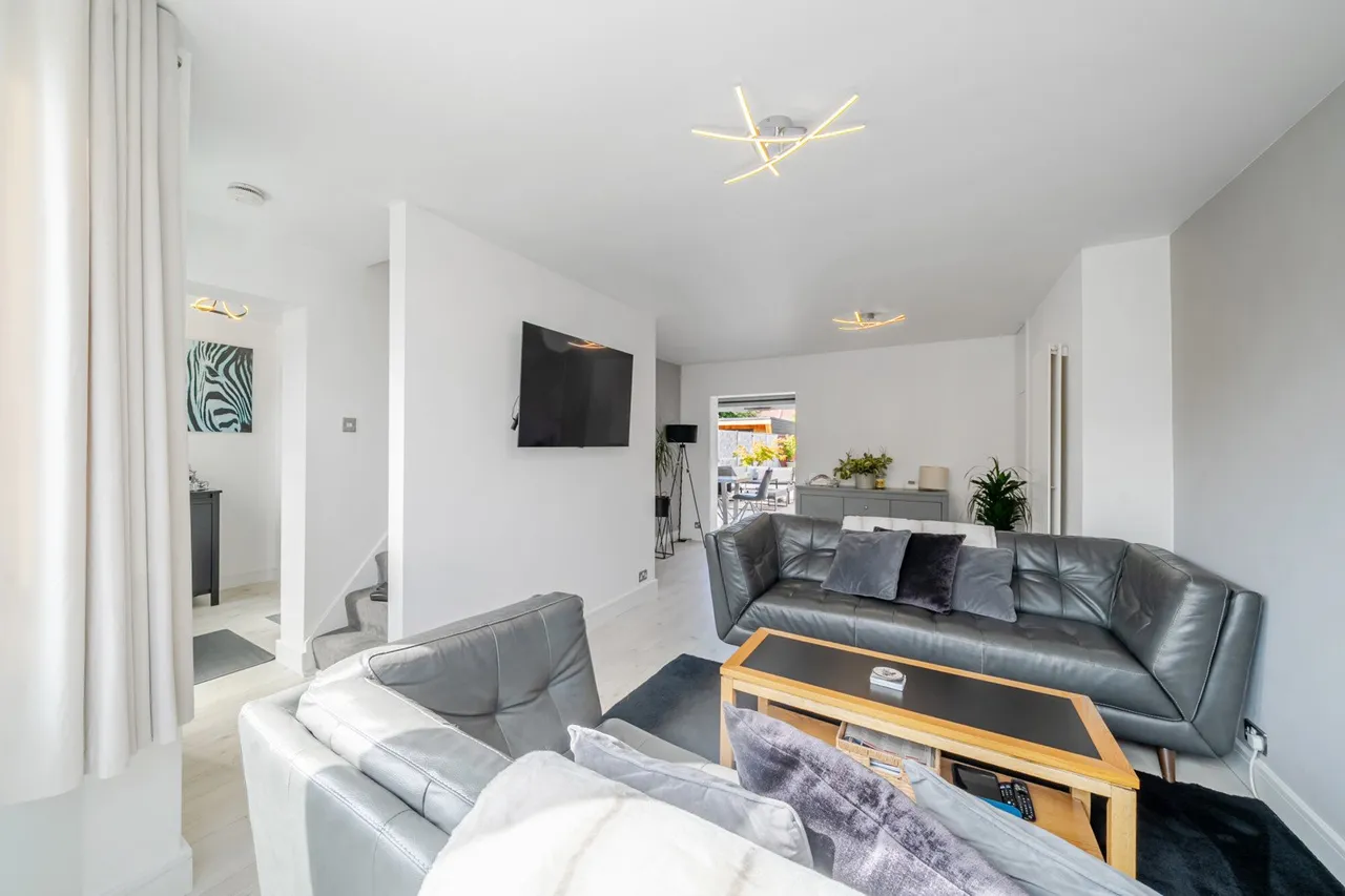 Beechcroft Avenue, DA7, photo 17