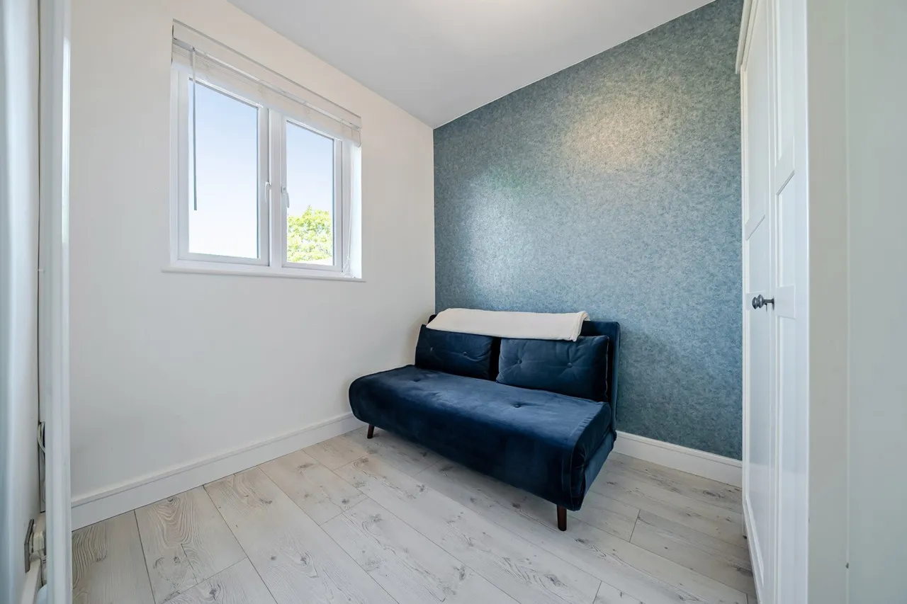 Beechcroft Avenue, DA7, photo 18