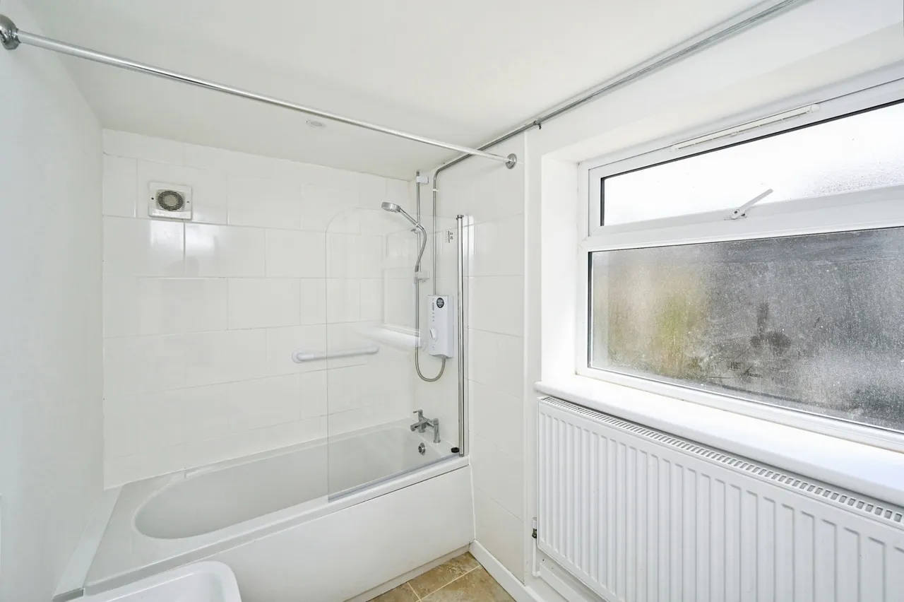 Diamond Avenue, Kirkby-in-Ashfield, NG17, photo 11