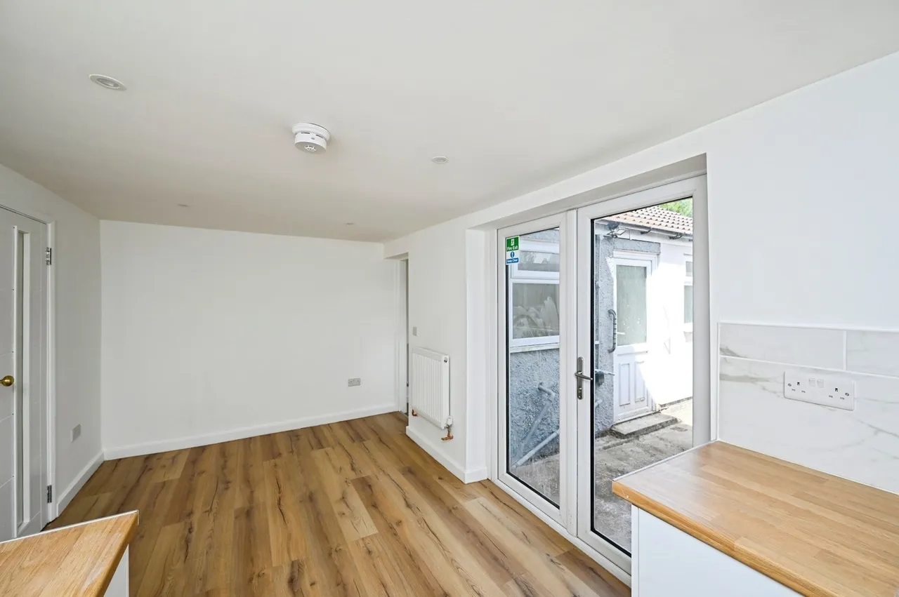 Diamond Avenue, Kirkby-in-Ashfield, NG17, photo 5