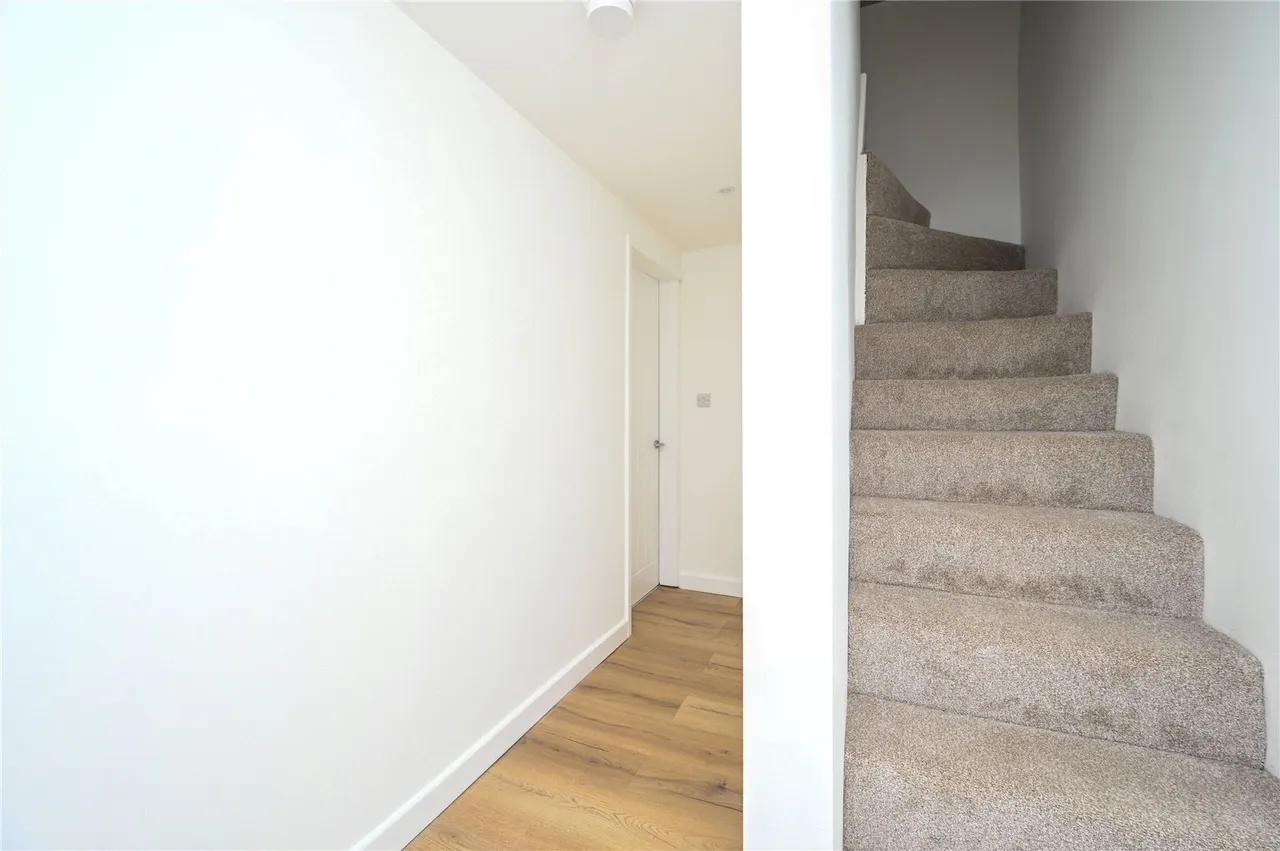 Diamond Avenue, Kirkby-in-Ashfield, NG17, photo 19