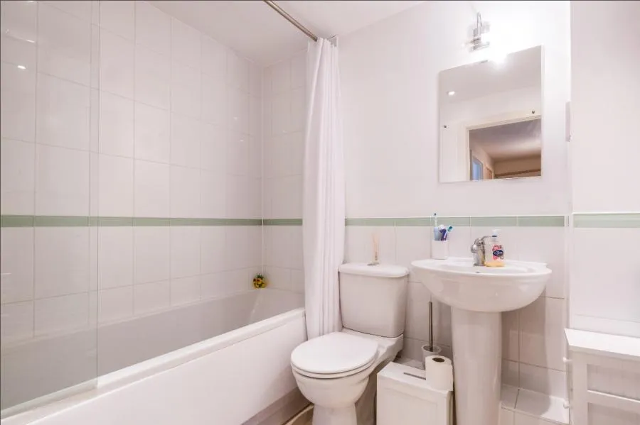 Winterthur Way, Basingstoke, RG21, photo 7