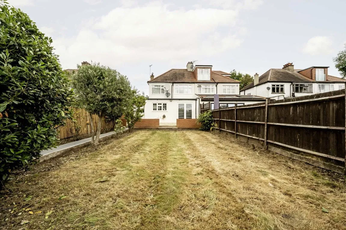 Popes Lane, W5, photo 7