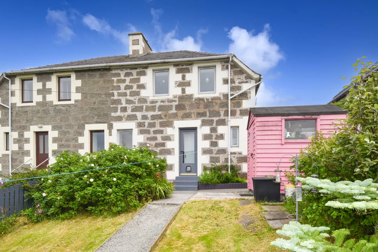 26 Breiwick Road, Lerwick, Shetland, ZE1 0AT, photo 2