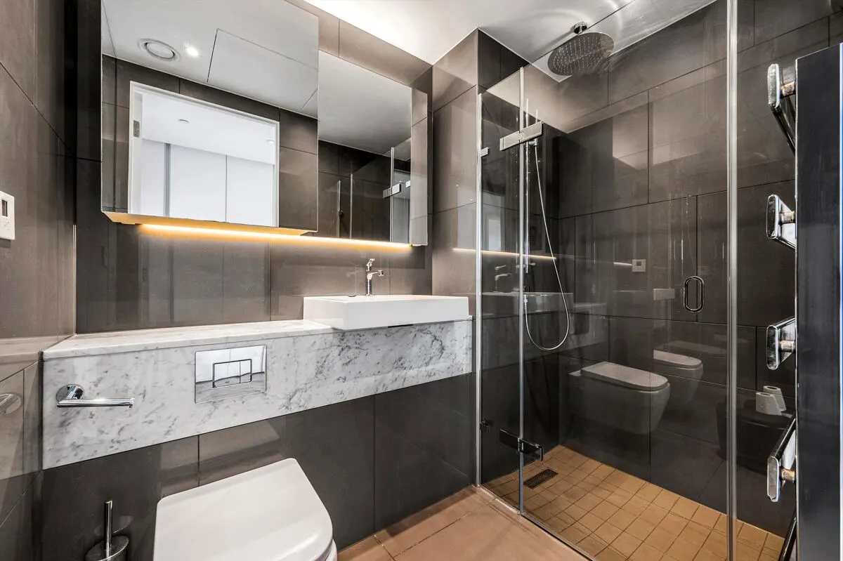 Leman Street, Aldgate, E1, photo 11