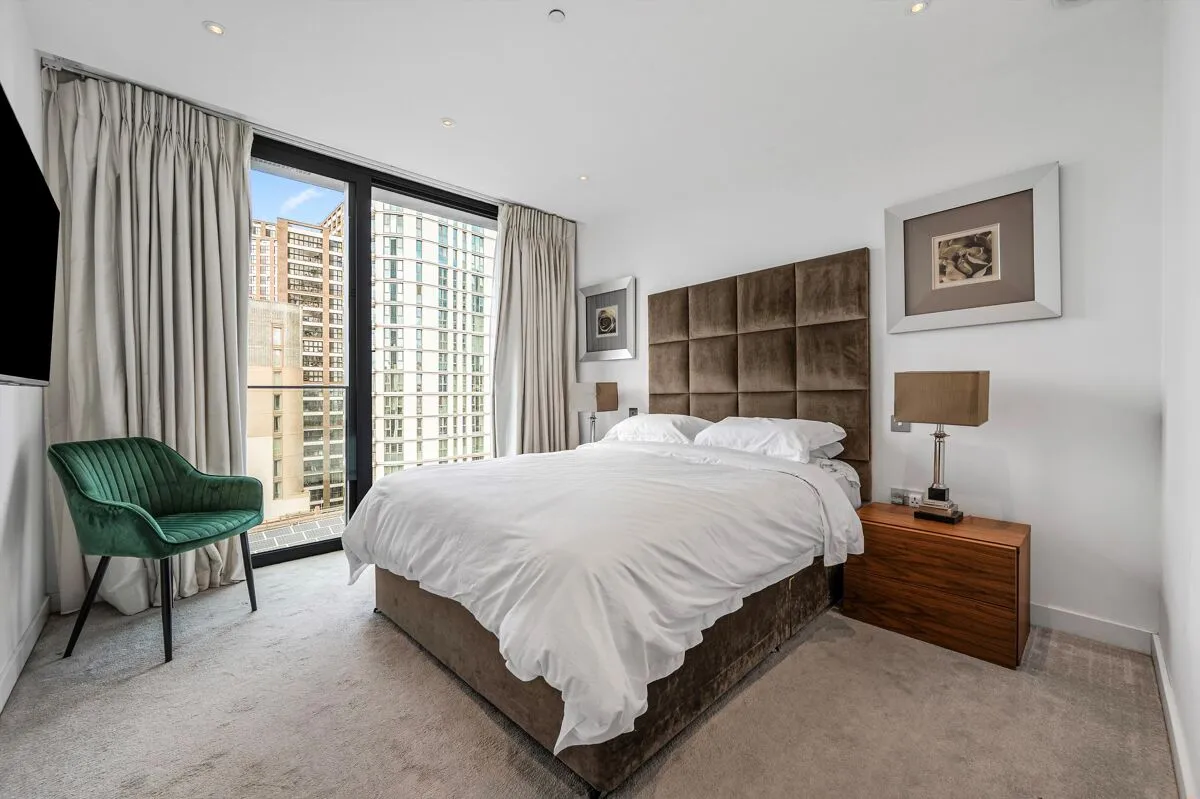 Leman Street, Aldgate, E1, photo 9