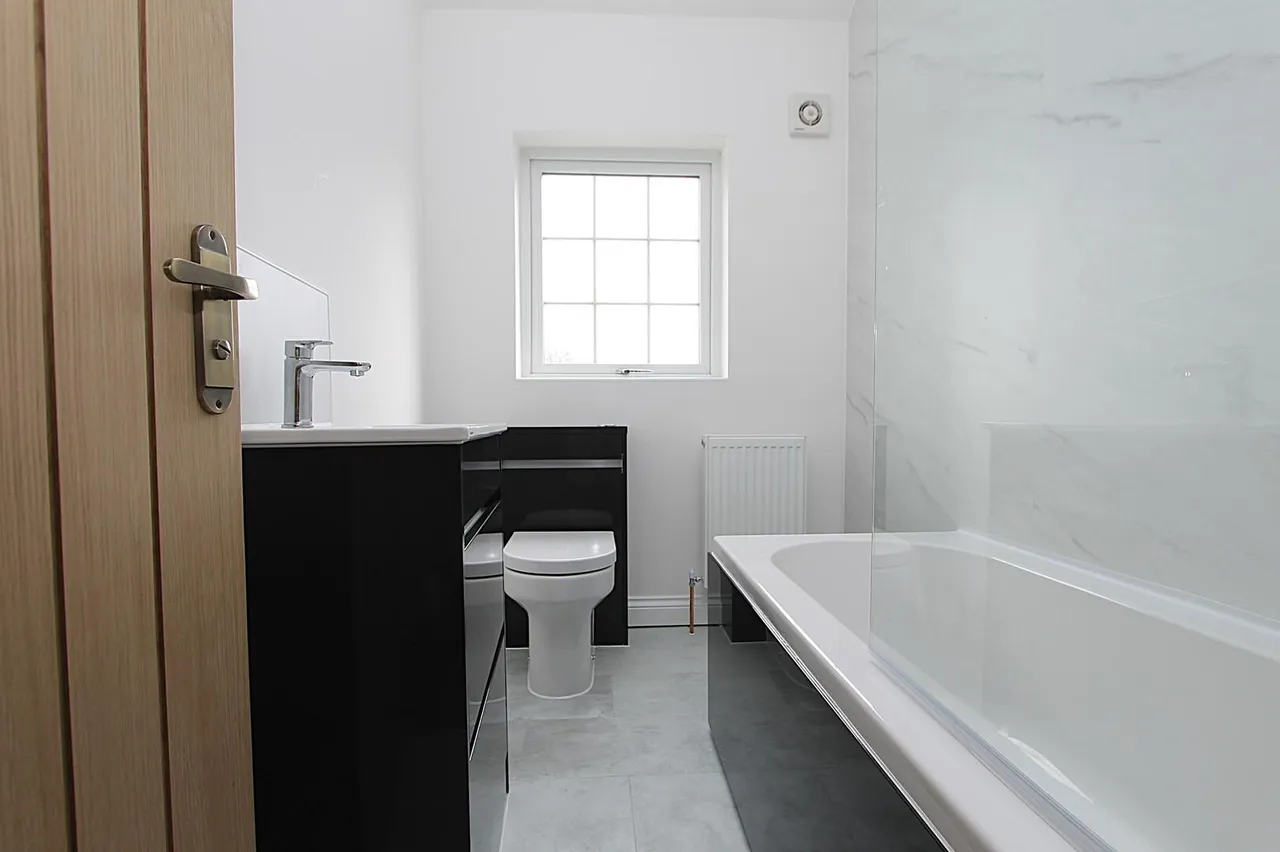 Portway Place, Cookley, Kidderminster, photo 9