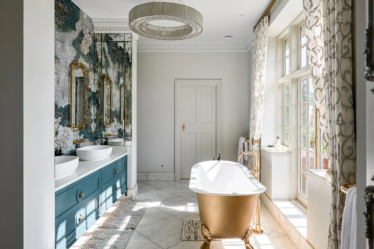 Frensham Park Manor, Farnham, Surrey, photo 11