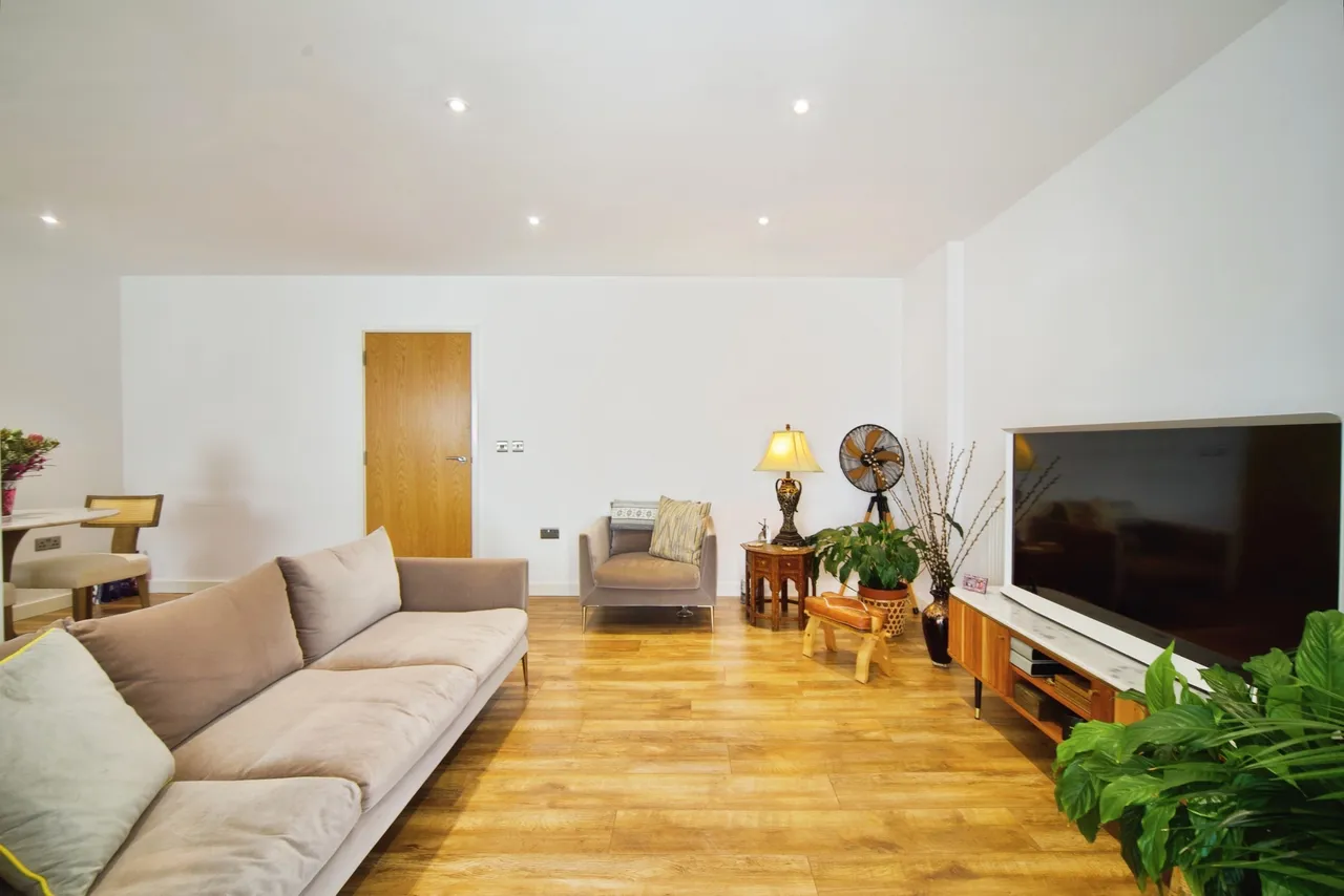 1 Broomfield Road, London, photo 6
