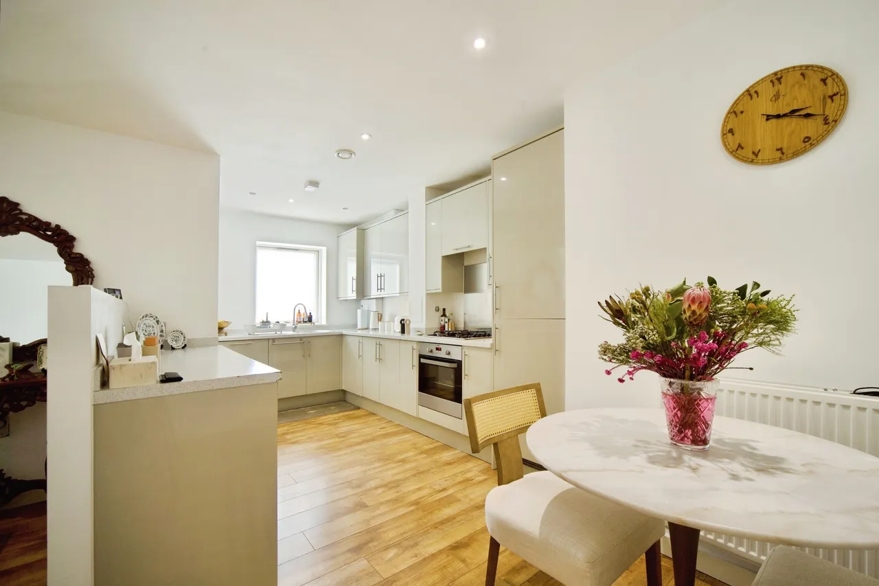 1 Broomfield Road, London, photo 4