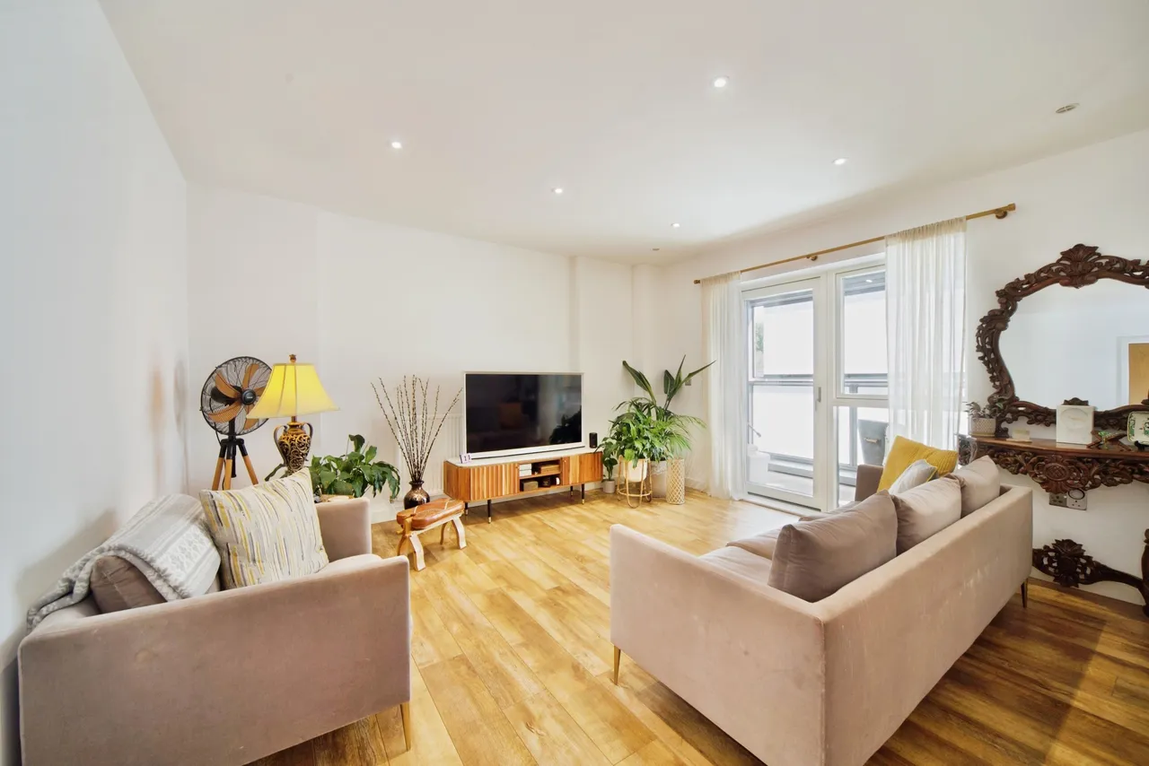 1 Broomfield Road, London, photo 8