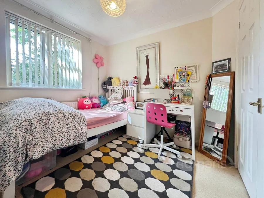 Hamilton Place, Aldershot, GU11, photo 10