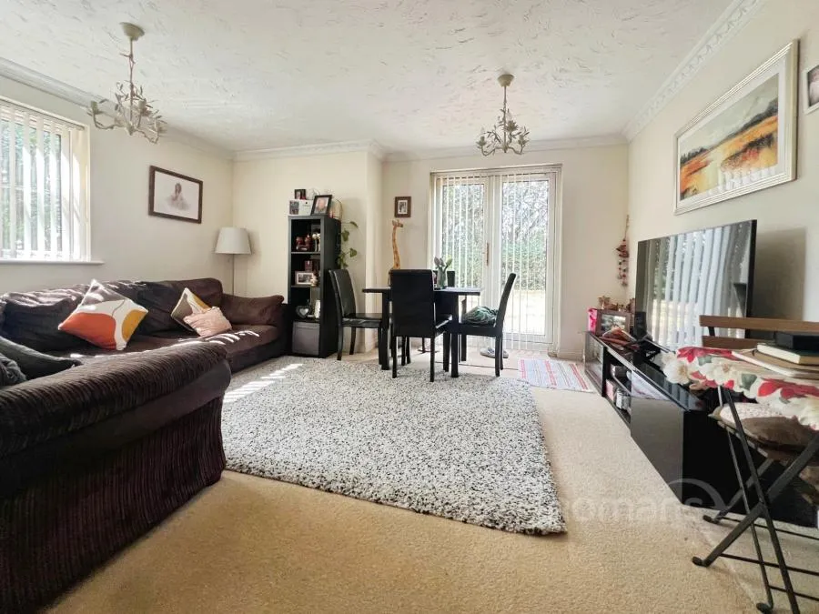Hamilton Place, Aldershot, GU11, photo 4