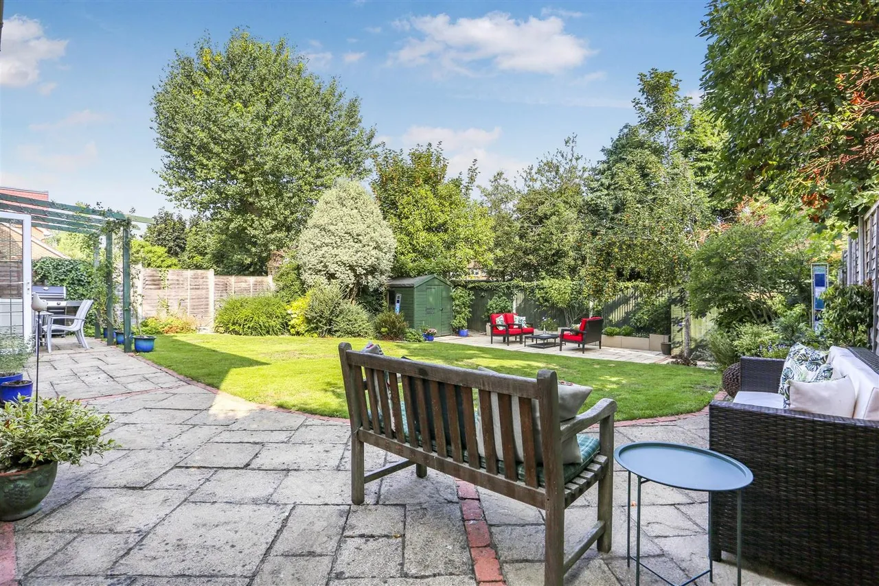 Kenny Drive, Carshalton, SM5 4PH, photo 10