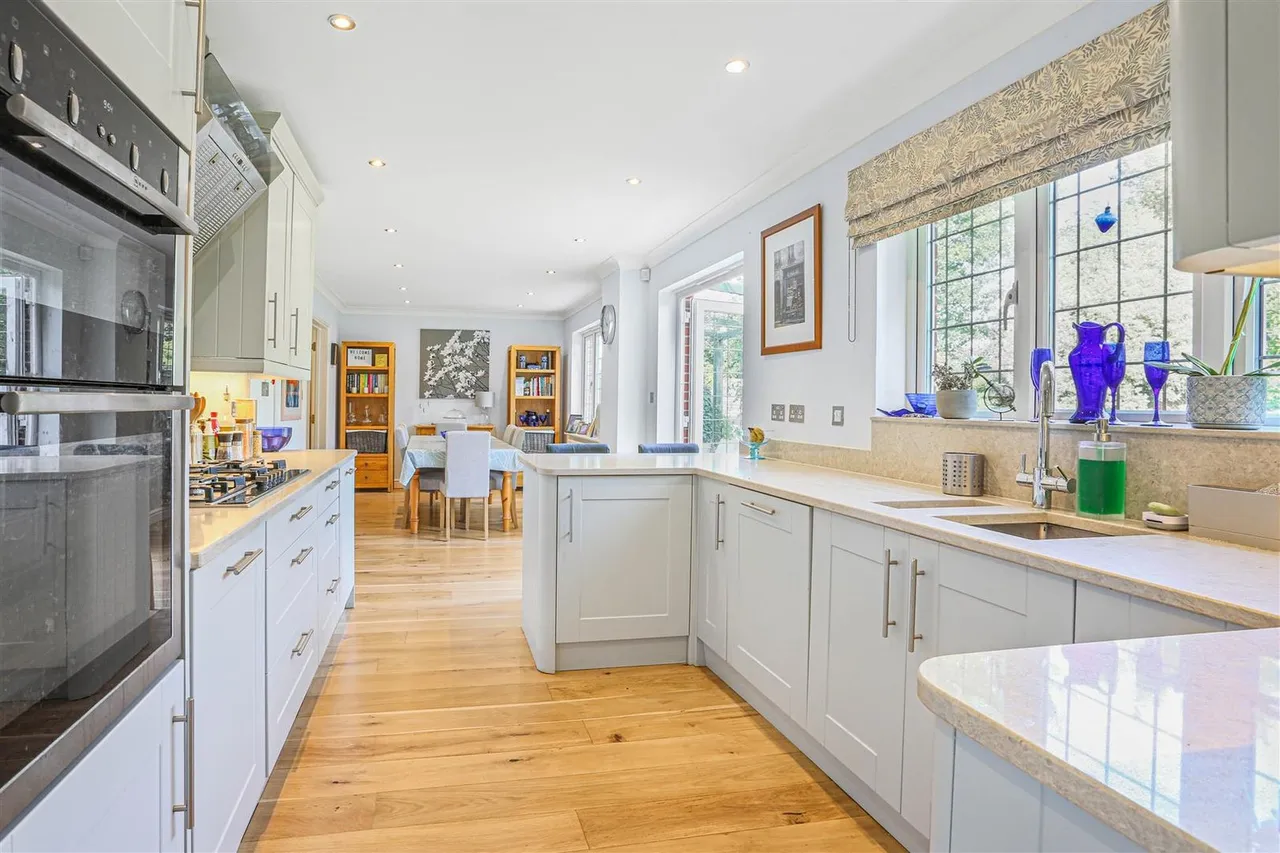 Kenny Drive, Carshalton, SM5 4PH, photo 8