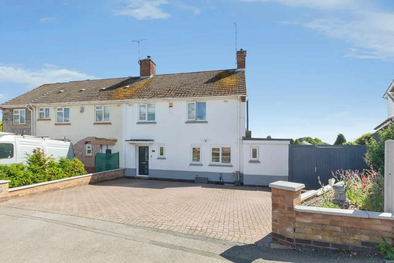 3 bed house for sale, Langham Drive, Narborough, LE19