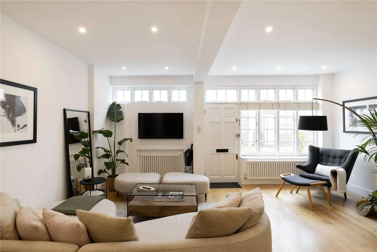 Ennismore Mews, London, SW7 1AN, photo 3