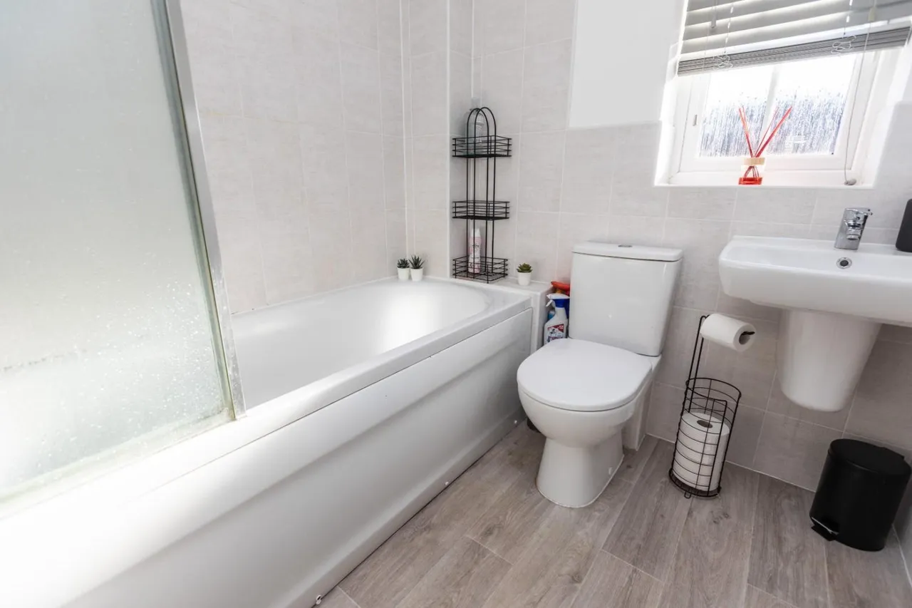 Aspen Court, Normanton, WF6, photo 12