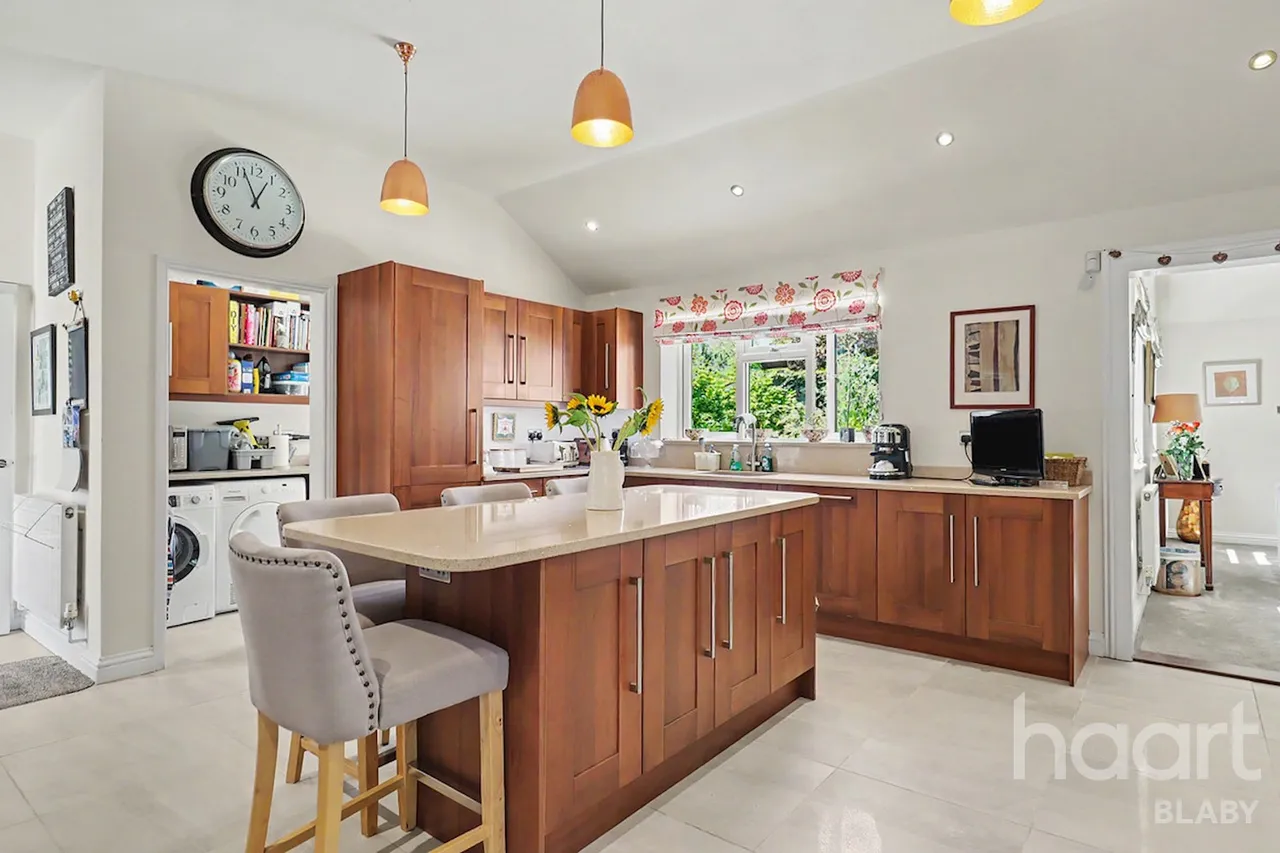 Warren Road, Enderby, LE19, photo 6