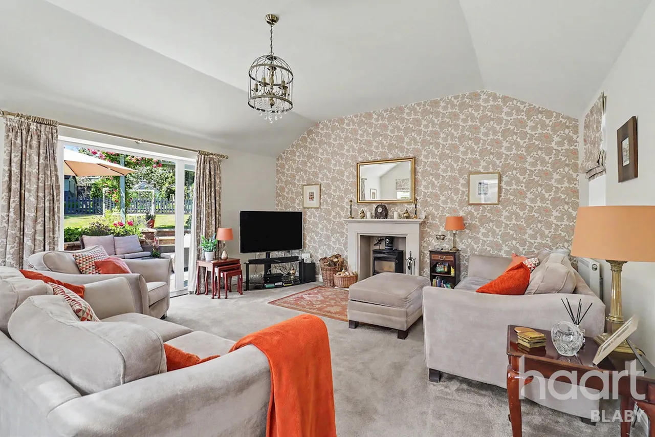 Warren Road, Enderby, LE19, photo 7
