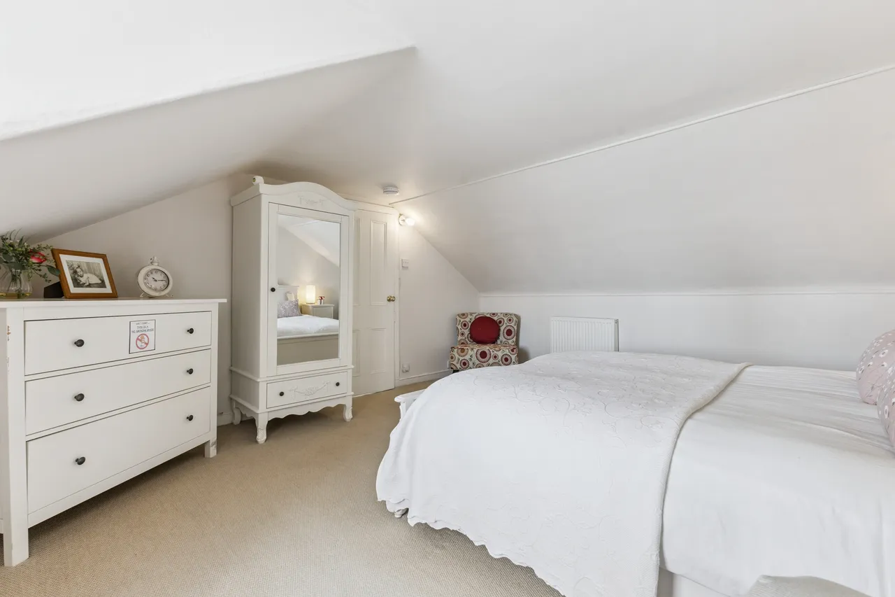 James Street, Perth, PH2, photo 22