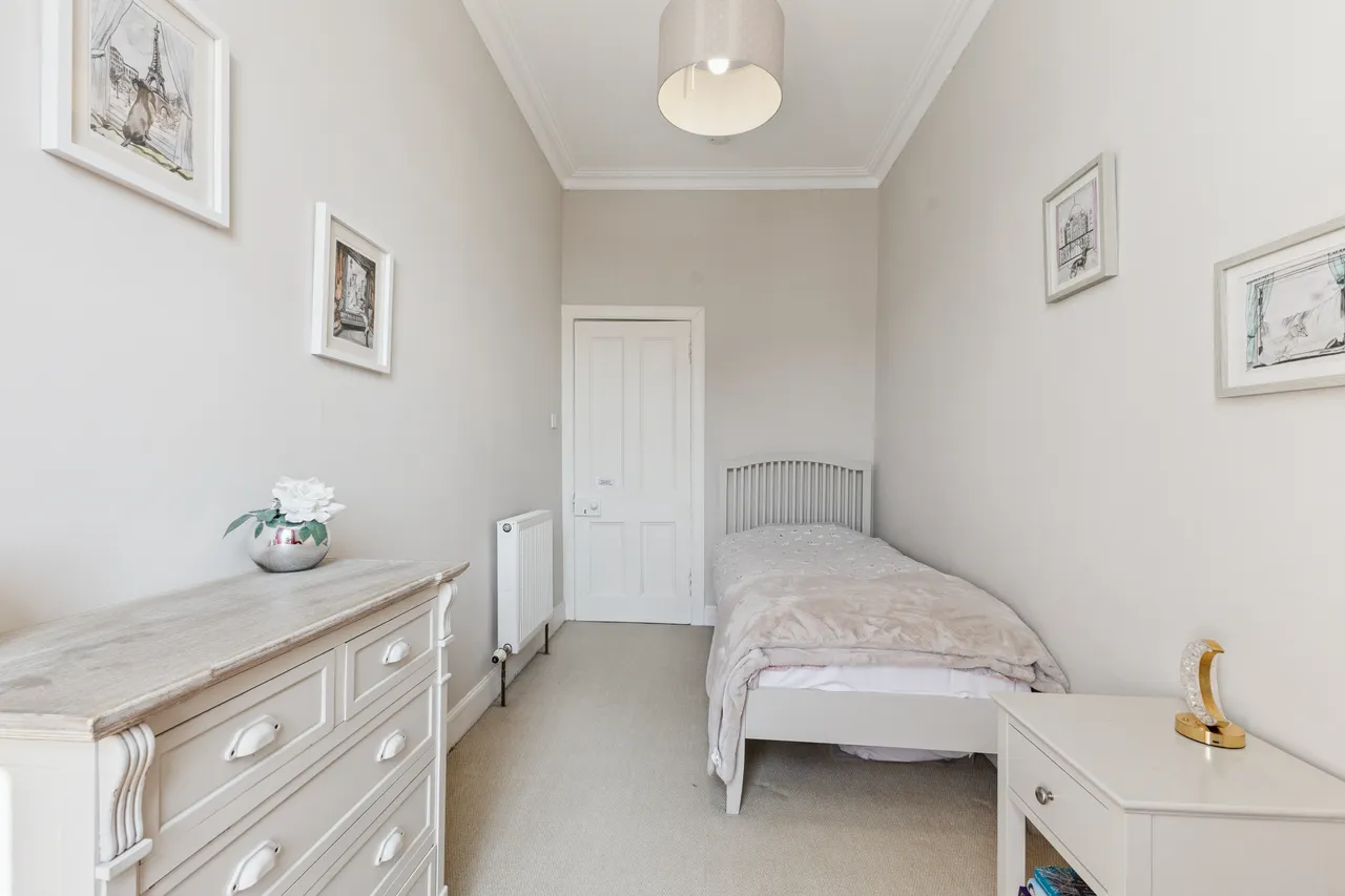 James Street, Perth, PH2, photo 16