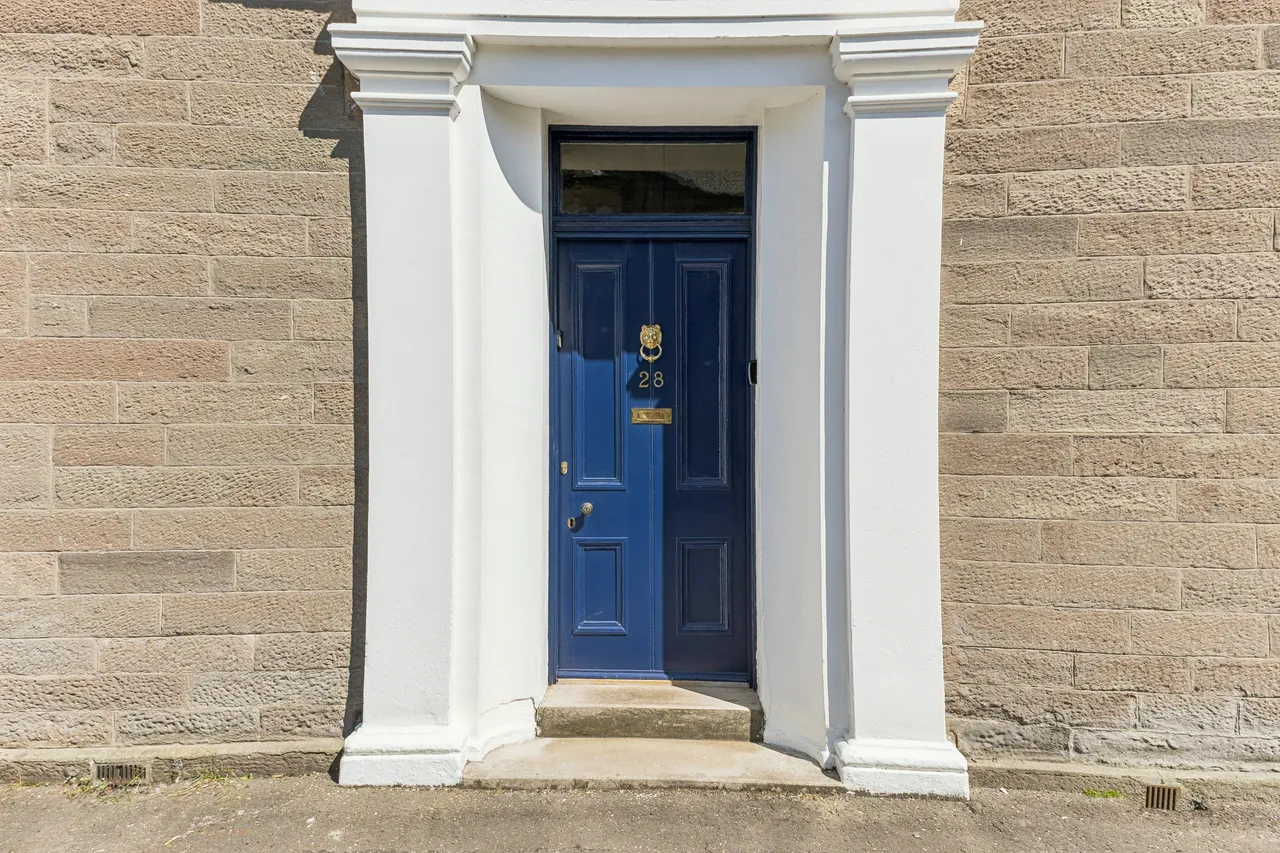 James Street, Perth, PH2, photo 2