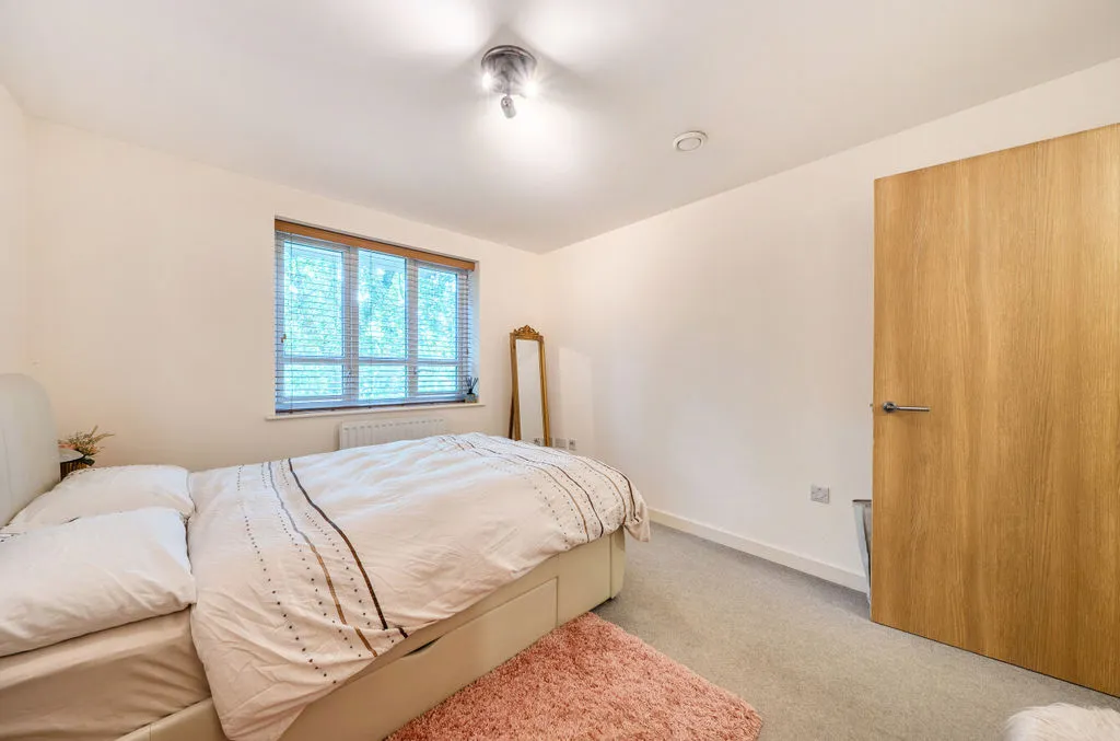 Partridge Knoll, Purley CR8 1AY, photo 8