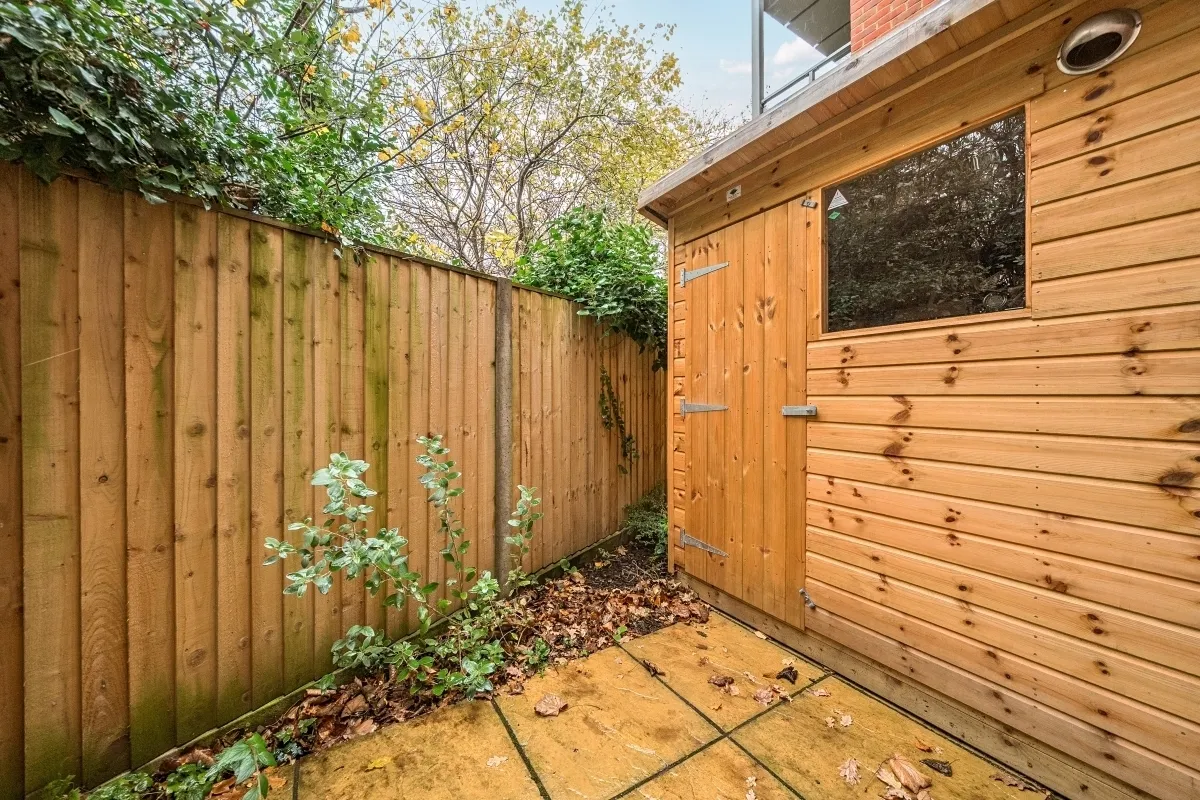Mill Road, Epsom, KT17, photo 10