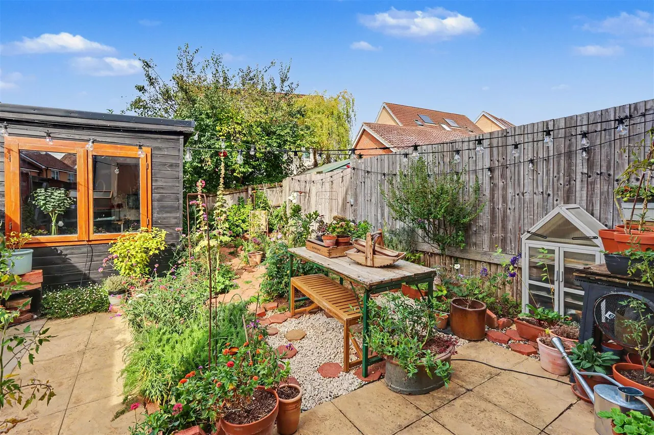 Strachey Close, Saffron Walden, CB10, photo 20