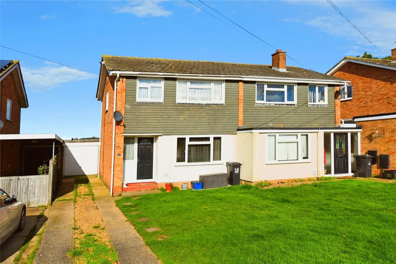 3 bed house for sale — Hillside Road, Southminster, Essex, CM0