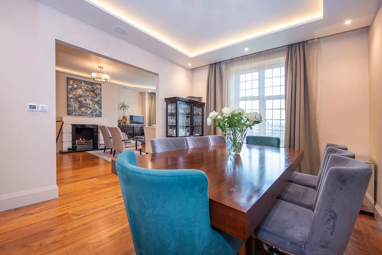 Portsmouth Road, London, SW15, photo 8