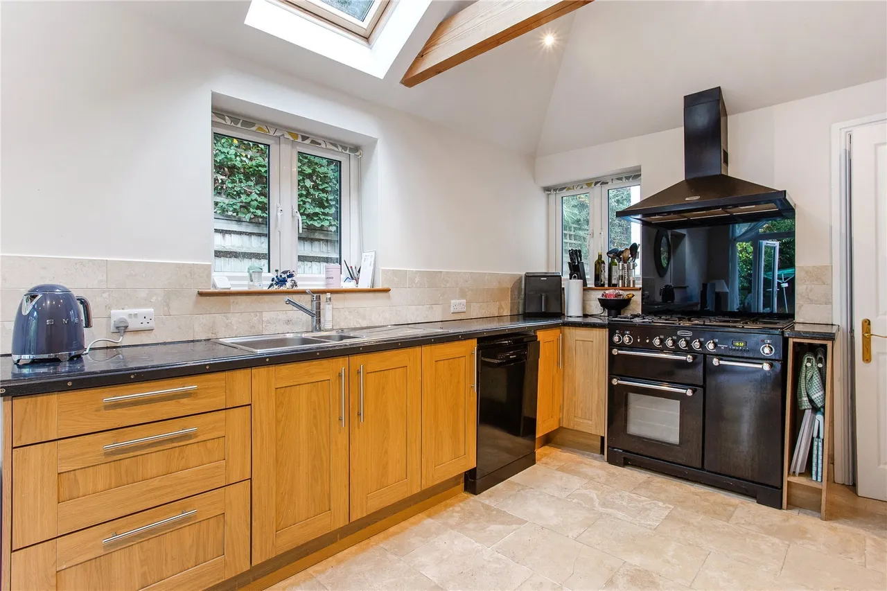Tilt Road, Cobham, Surrey, KT11, photo 6