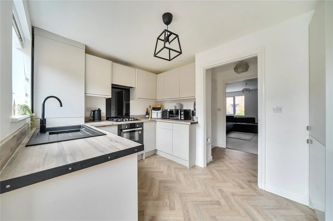 Mercer Avenue, Castle Hill, DA10, photo 16