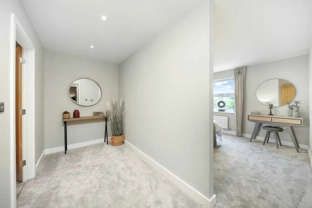 Coventry Lane, Bramcote, NG9, photo 11