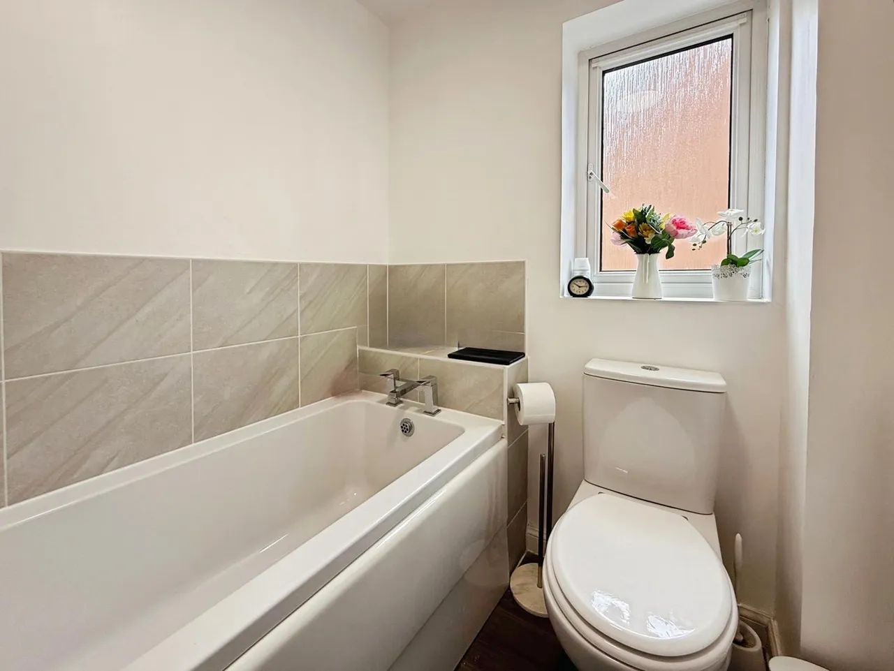 Blackmoor Drive, Basingstoke, Hampshire, RG24 9QY, photo 12