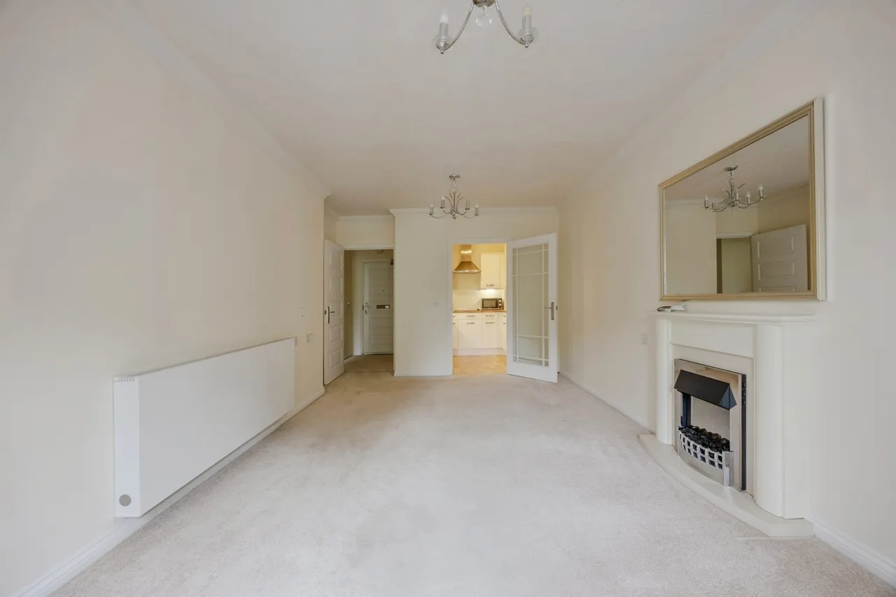 Limpsfield Road, Warlingham, Surrey, CR6, photo 5