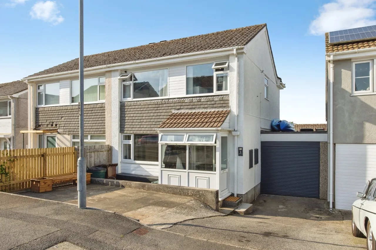 3 bed house for sale, Samuel Bone Close, Liskeard, PL14