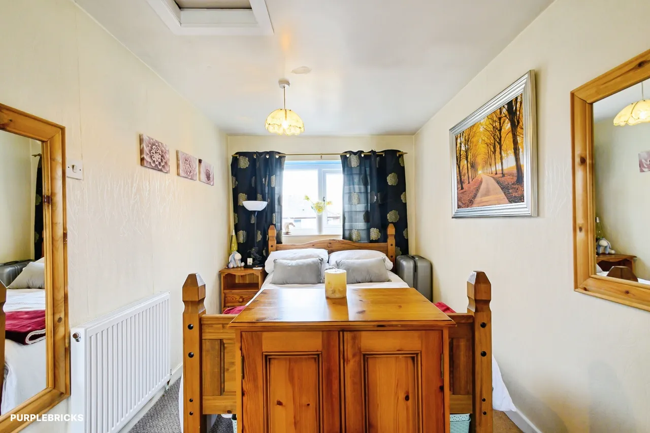 Castleway, Rochdale, OL11, photo 19