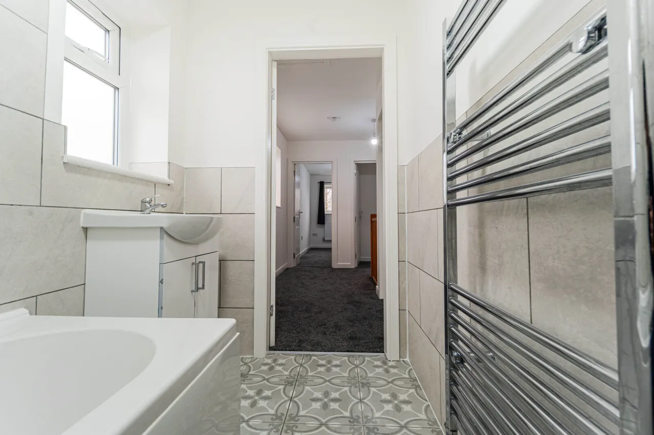 40a Forton Avenue, Bolton, BL2 6JF, photo 21