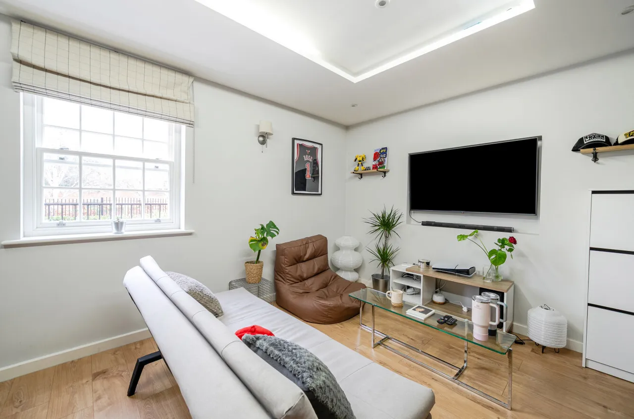 Nightingale Road, Guildford, GU1, photo 3