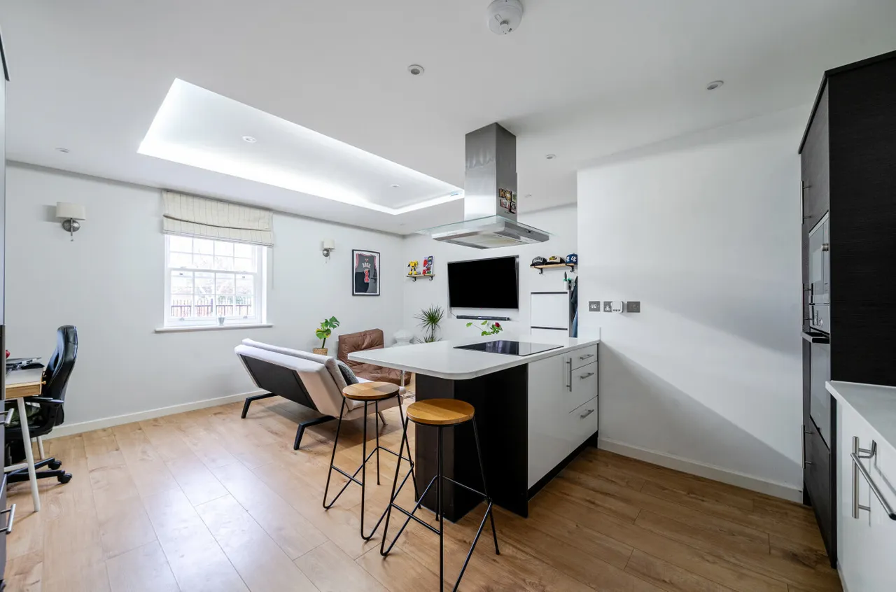 Nightingale Road, Guildford, GU1, photo 9