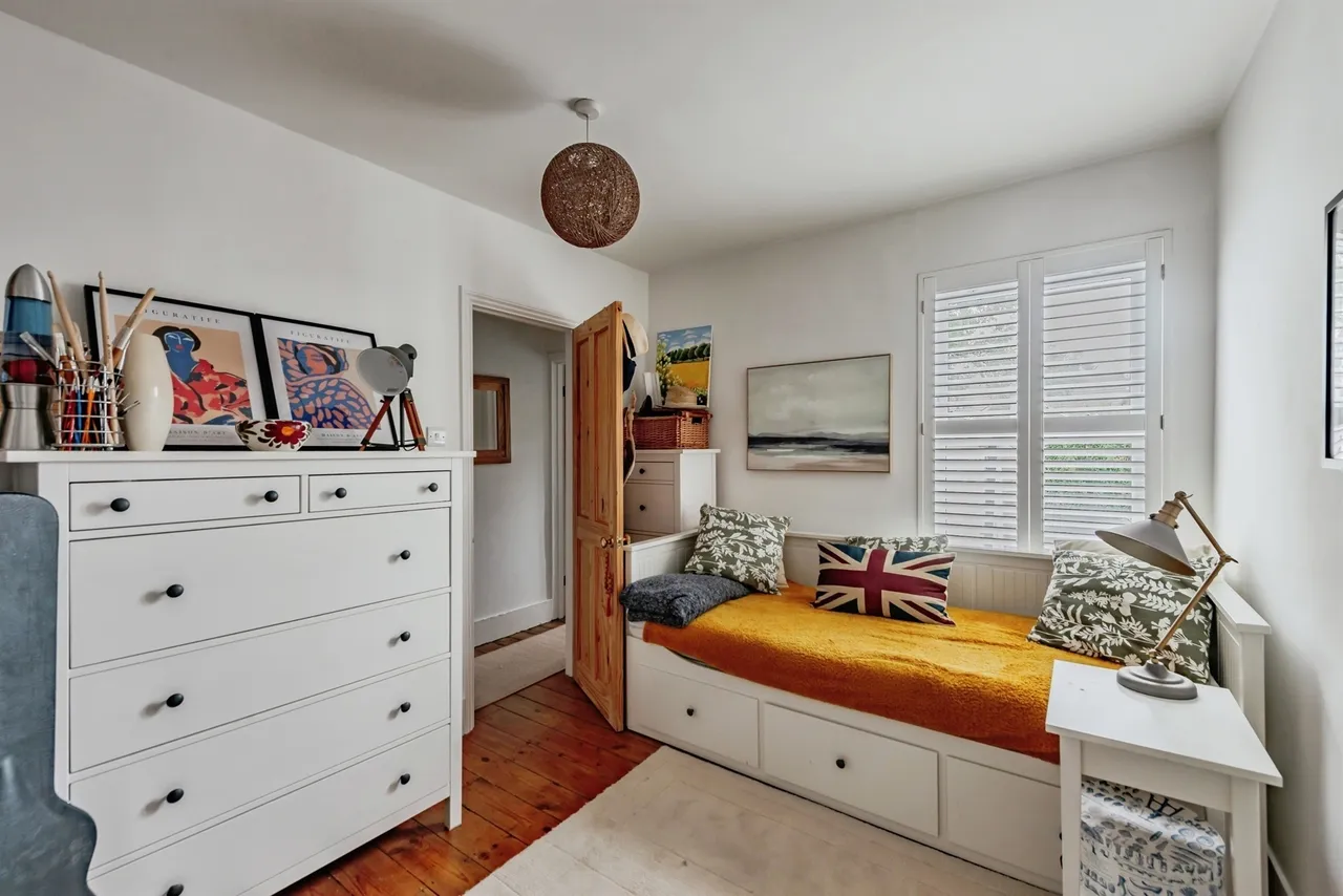 Albert Road, Merstham, Redhill, photo 12