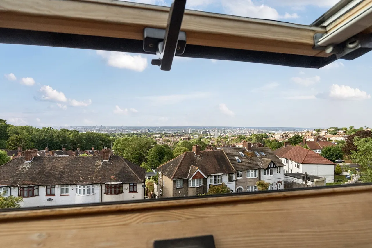Moordown, SE18, photo 12