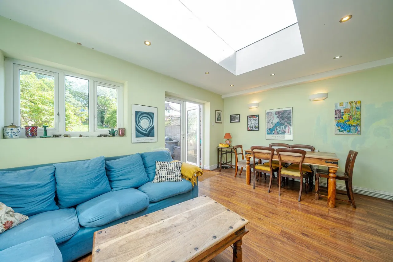 Moordown, SE18, photo 17