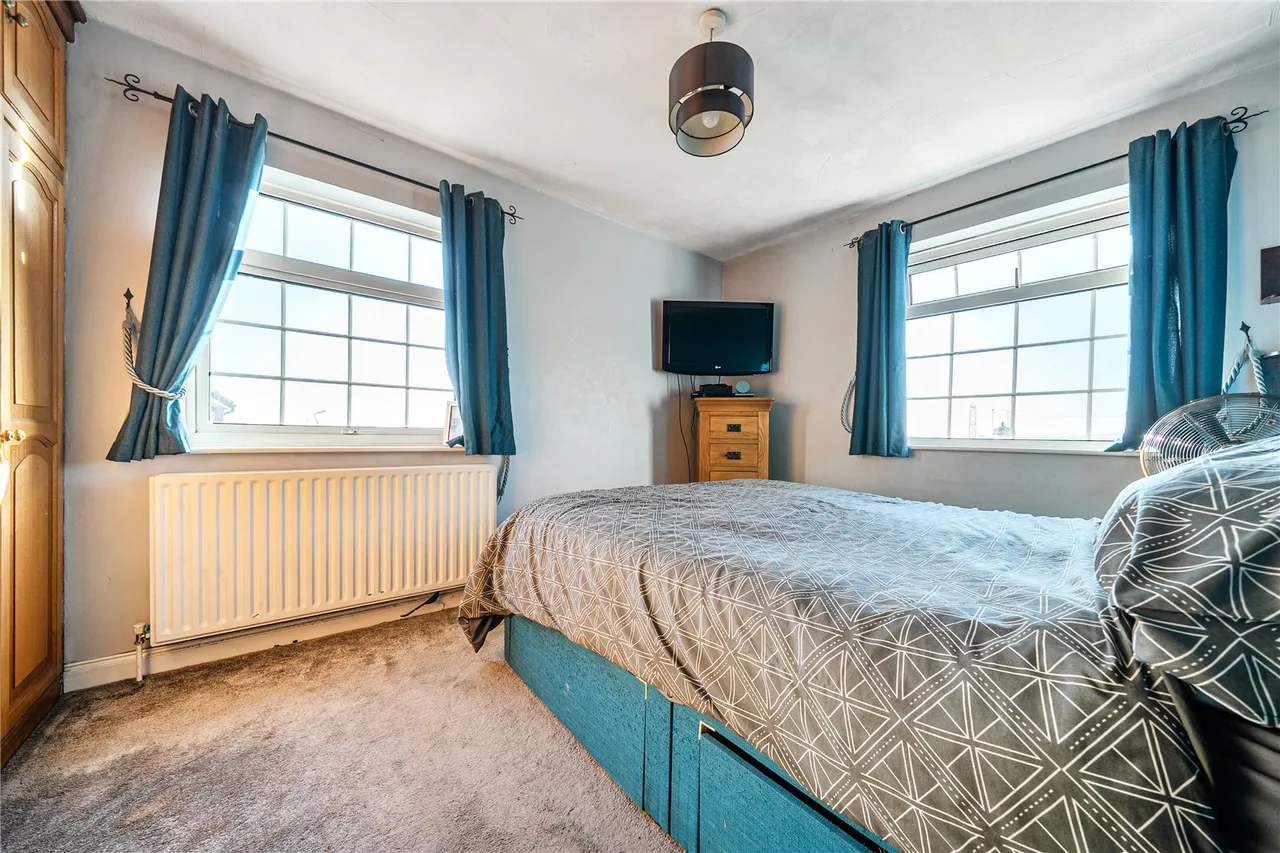 Iron Mill Lane, Crayford, DA1, photo 16