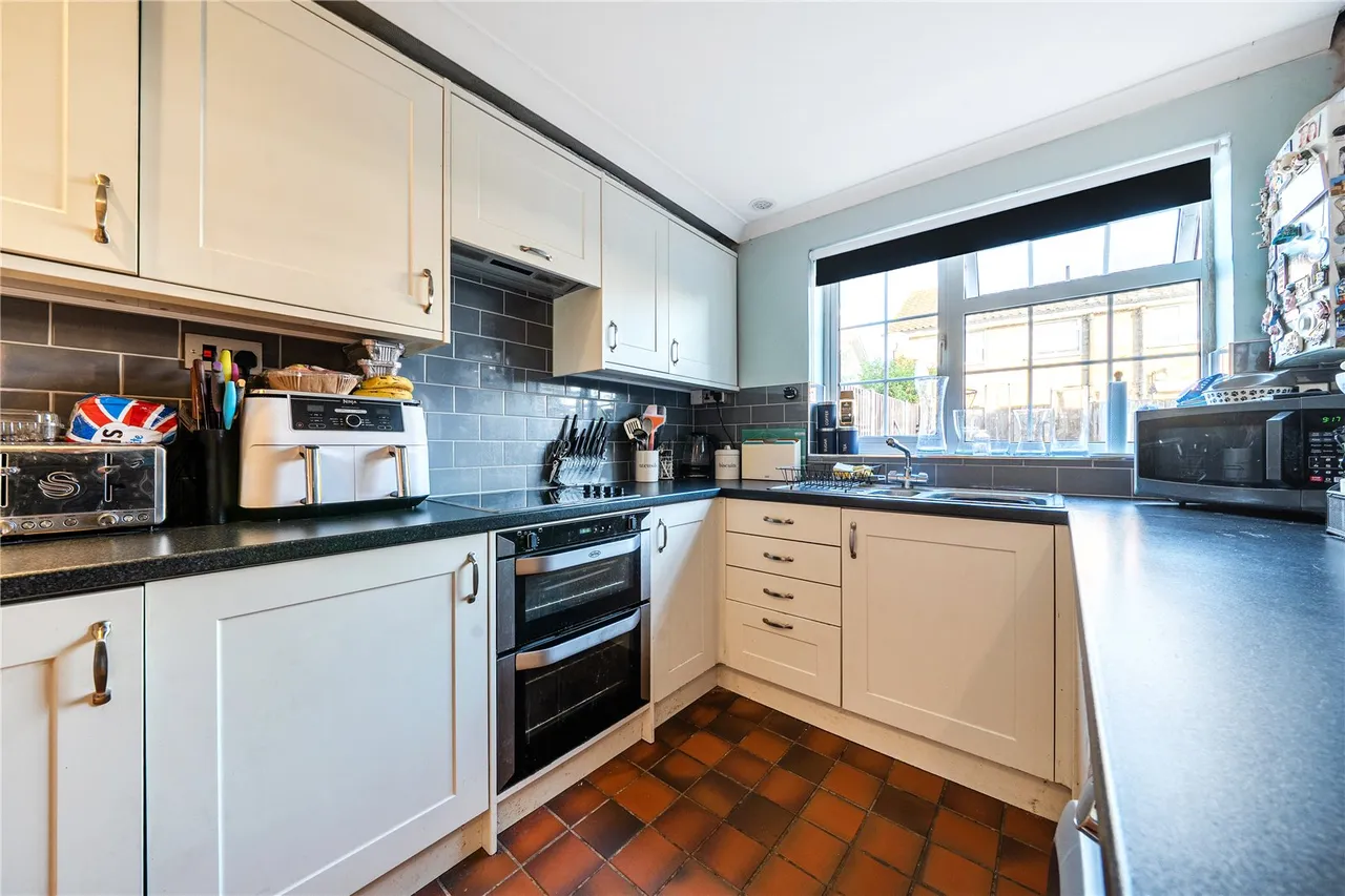 Iron Mill Lane, Crayford, DA1, photo 11