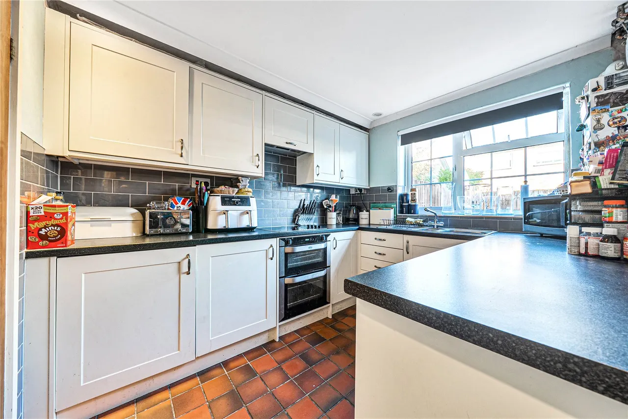 Iron Mill Lane, Crayford, DA1, photo 10